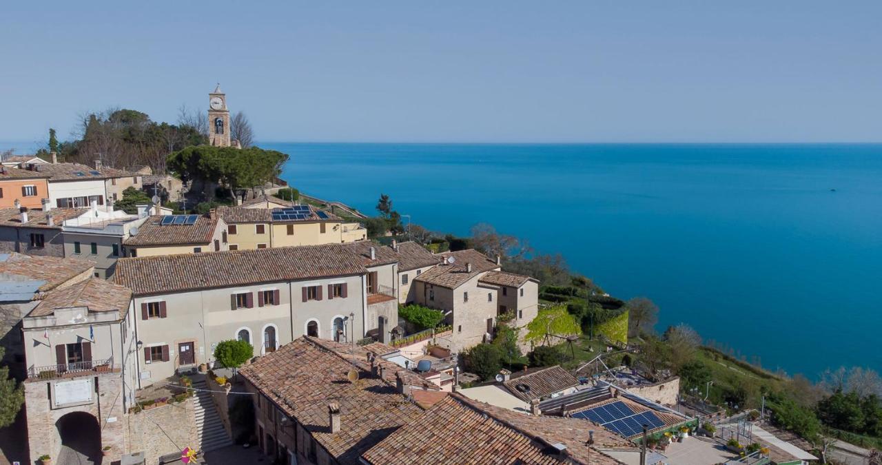 Fiorenzuola Bed & Breakfast Fiorenzuola di Focara Buitenkant foto